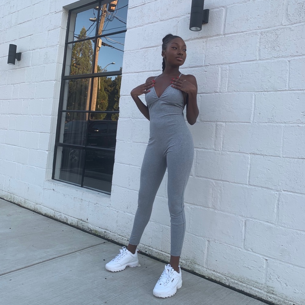 Ribbed V-Neck Gray Jumpsuit
